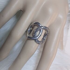 Paparazzi Silver Intertwined Ring Strech